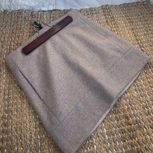 j crew wool skirt size 00 with pockets!!